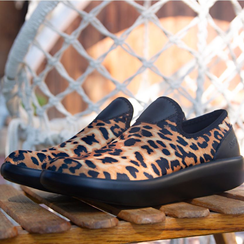 Eden Leopard Shoe 2VV46J460Alegria