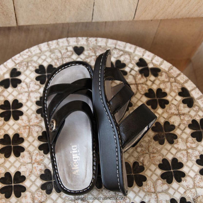 Victoriah Black Patent Sandal 2VV46J158Alegria