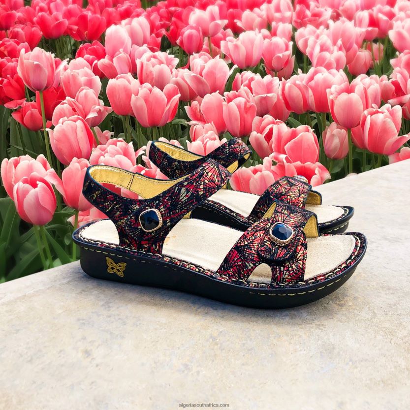 Vienna Drama Sandal - Web Exclusive 2VV46J82Alegria